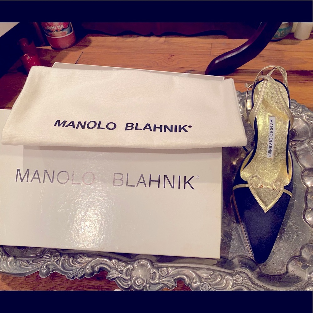 Brand New In Box Manolo Blahnik Black Satin & Gold Leather Shoes Sex & the City